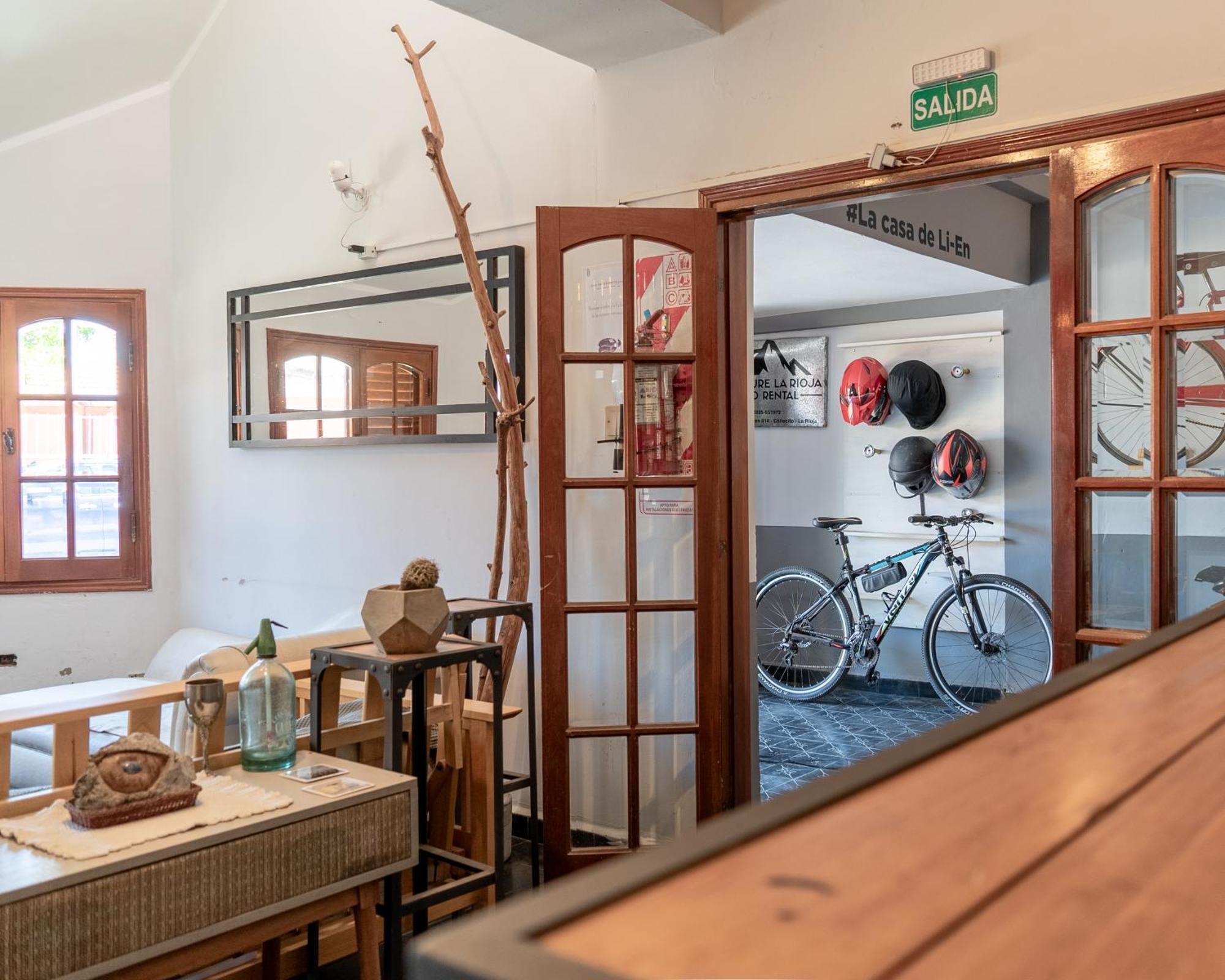 Hostel La Casa De Li - En Chilecito Exteriör bild